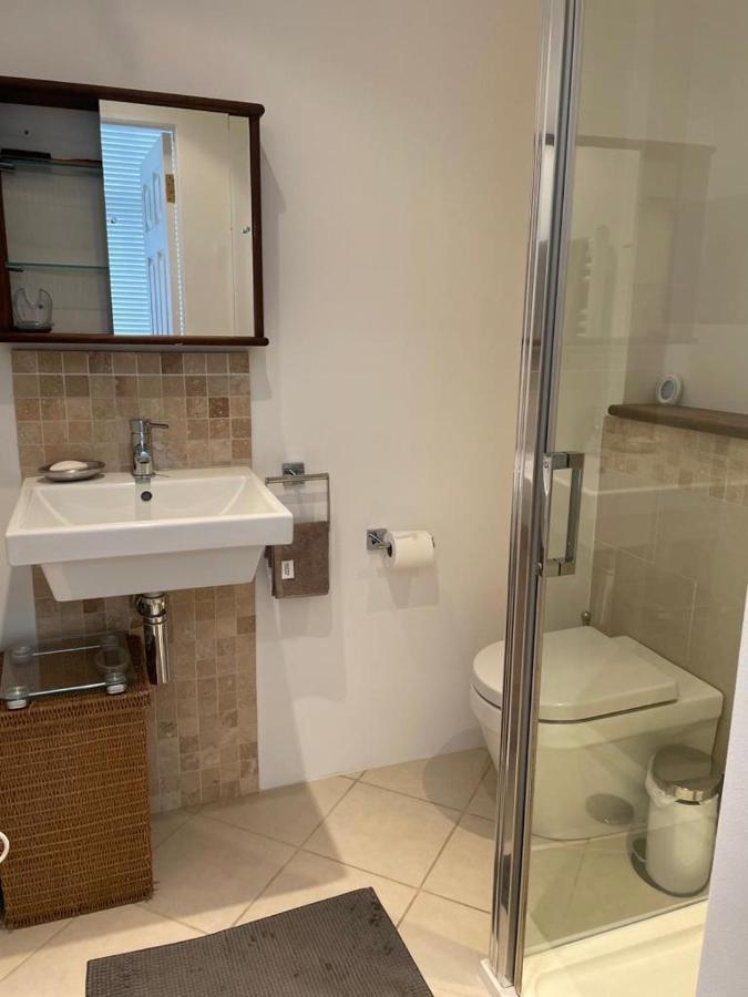 Spacious Holiday Home! Λονδίνο Εξωτερικό φωτογραφία