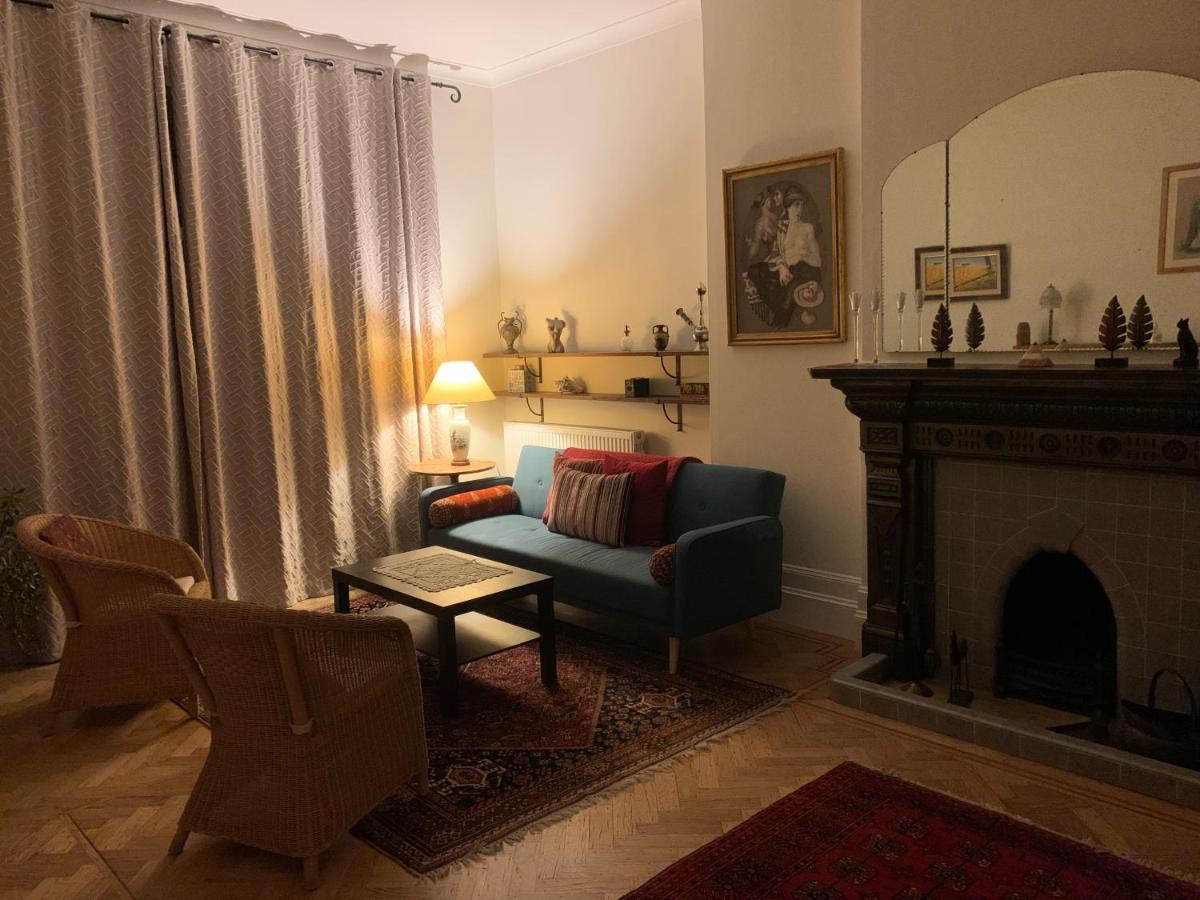Spacious Holiday Home! Λονδίνο Εξωτερικό φωτογραφία